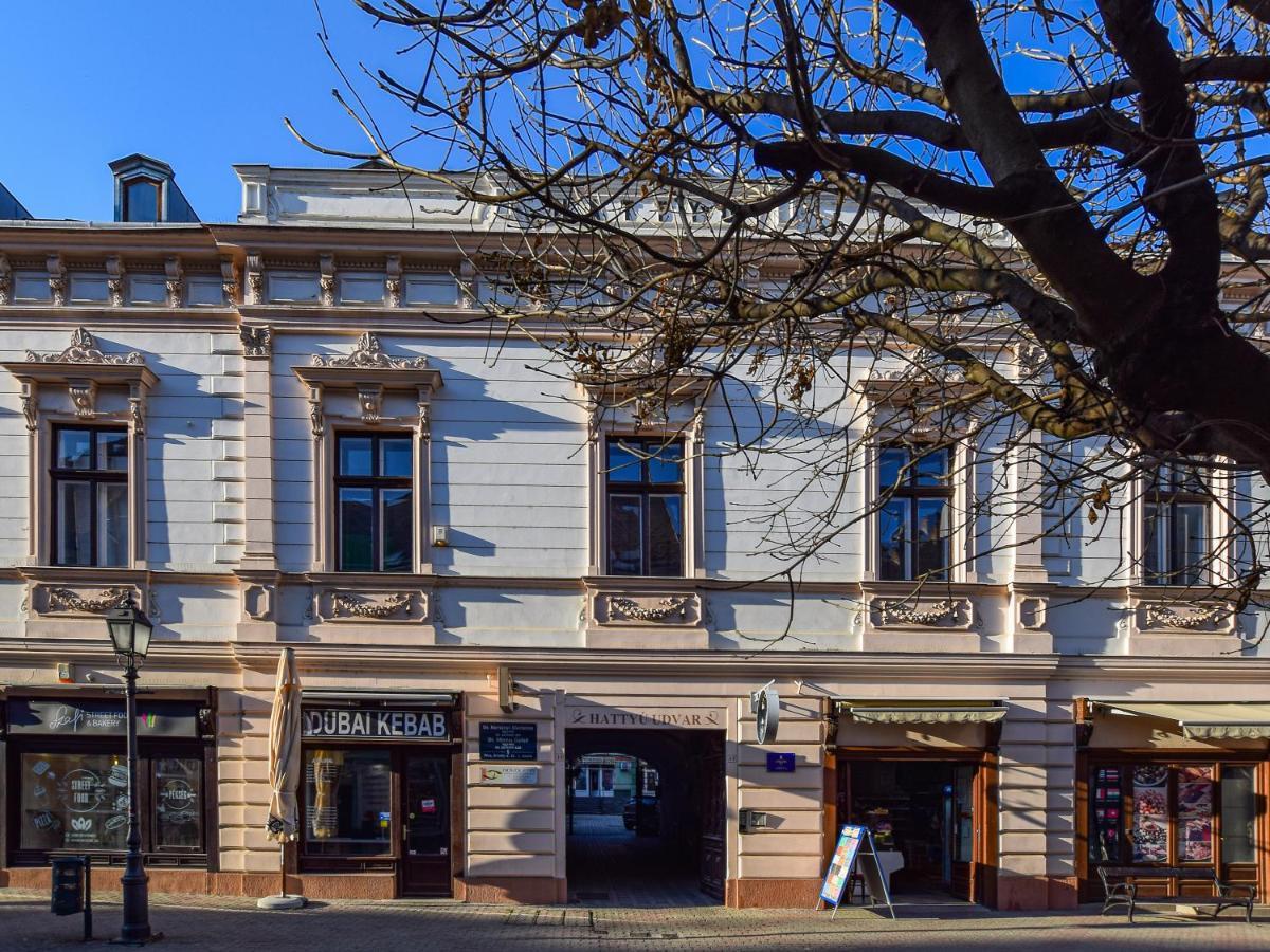 Koenigin Apartman Pécs Zewnętrze zdjęcie